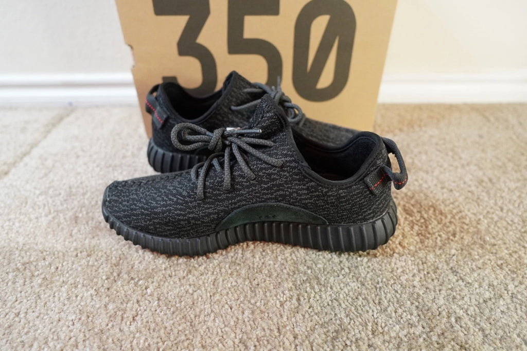 adidas Yeezy Boost 350 Pirate Black BB5350 NEW Men's Size 10.5 Authentic