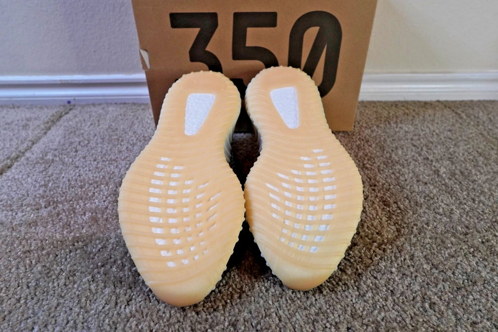 adidas Yeezy Boost 350 V2 Ash Pearl GY7658 NEW Men's Size 8 Authentic
