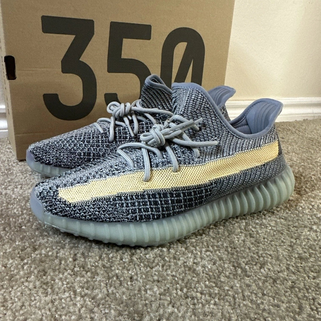 adidas Yeezy Boost 350 V2 Ash Blue GY7657 NEW Men's Size 10.5 Authentic
