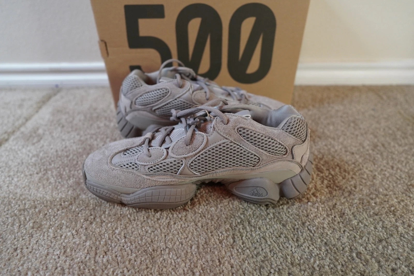 adidas Yeezy 500 Ash Grey GX3607 NEW Men's Size 10 Authentic