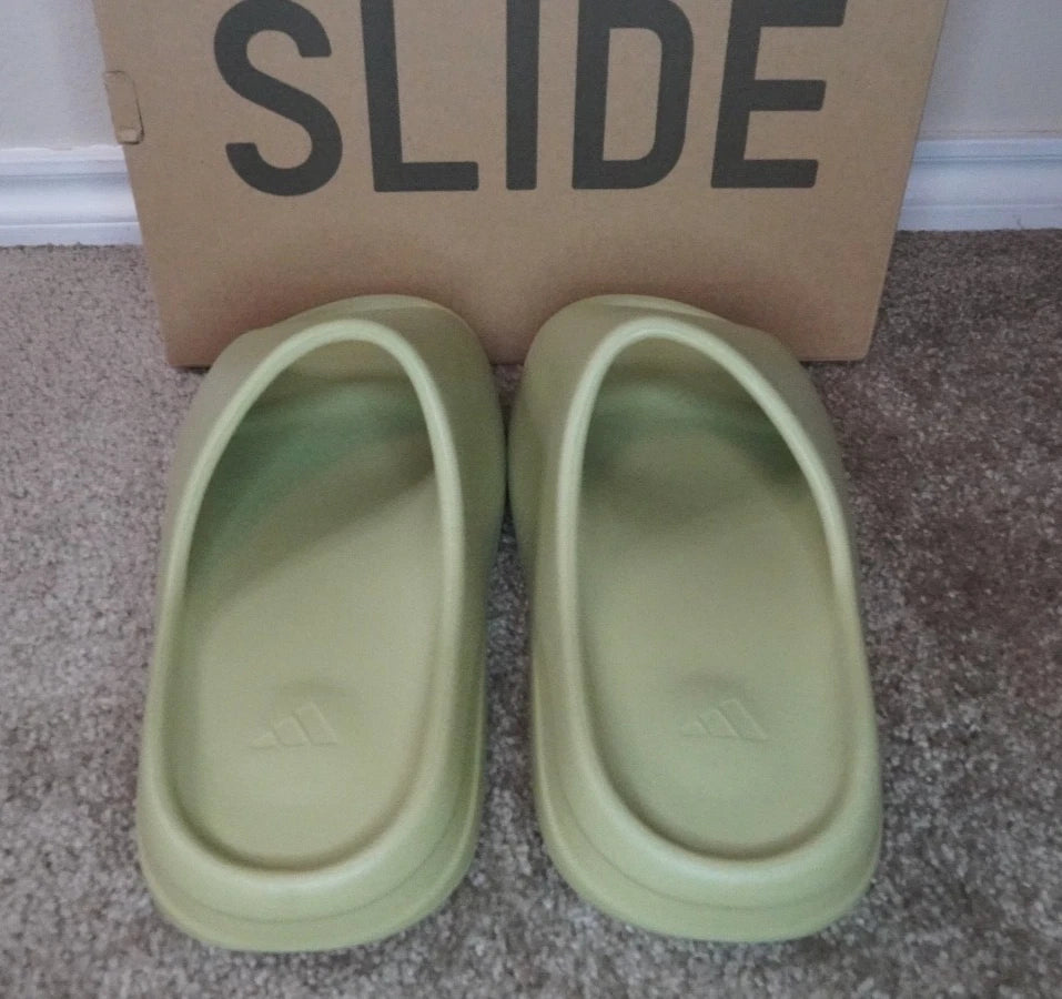 adidas Yeezy Slide Resin 2024 FZ5904 SIZE 11 NEW