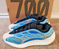 adidas Yeezy 700 V3 Arzareth G54850 NEW Men's Size 10.5 Authentic