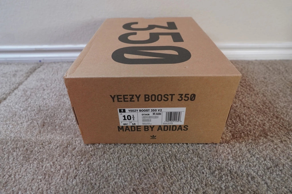 adidas Yeezy Boost 350 V2 Light GY3438 NEW Men's Size 10.5 Authentic