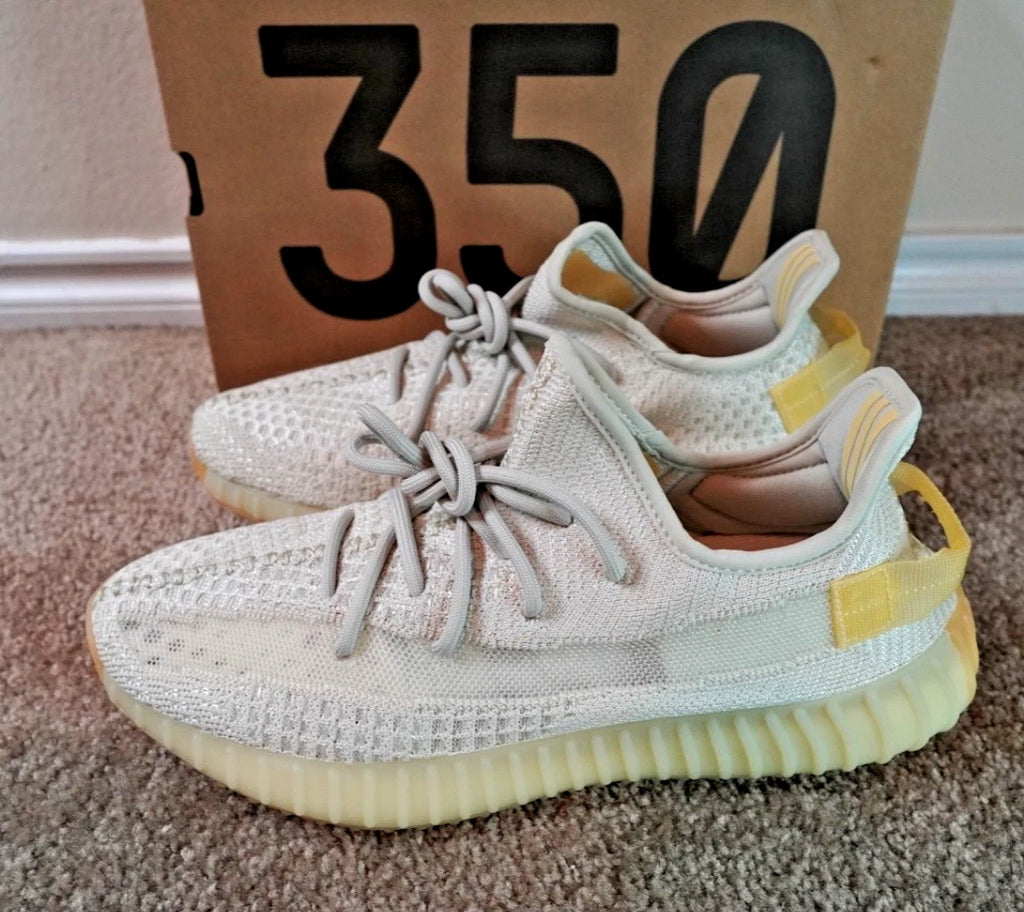 adidas Yeezy Boost 350 V2 Light GY3438 NEW Men's Size 10.5 Authentic