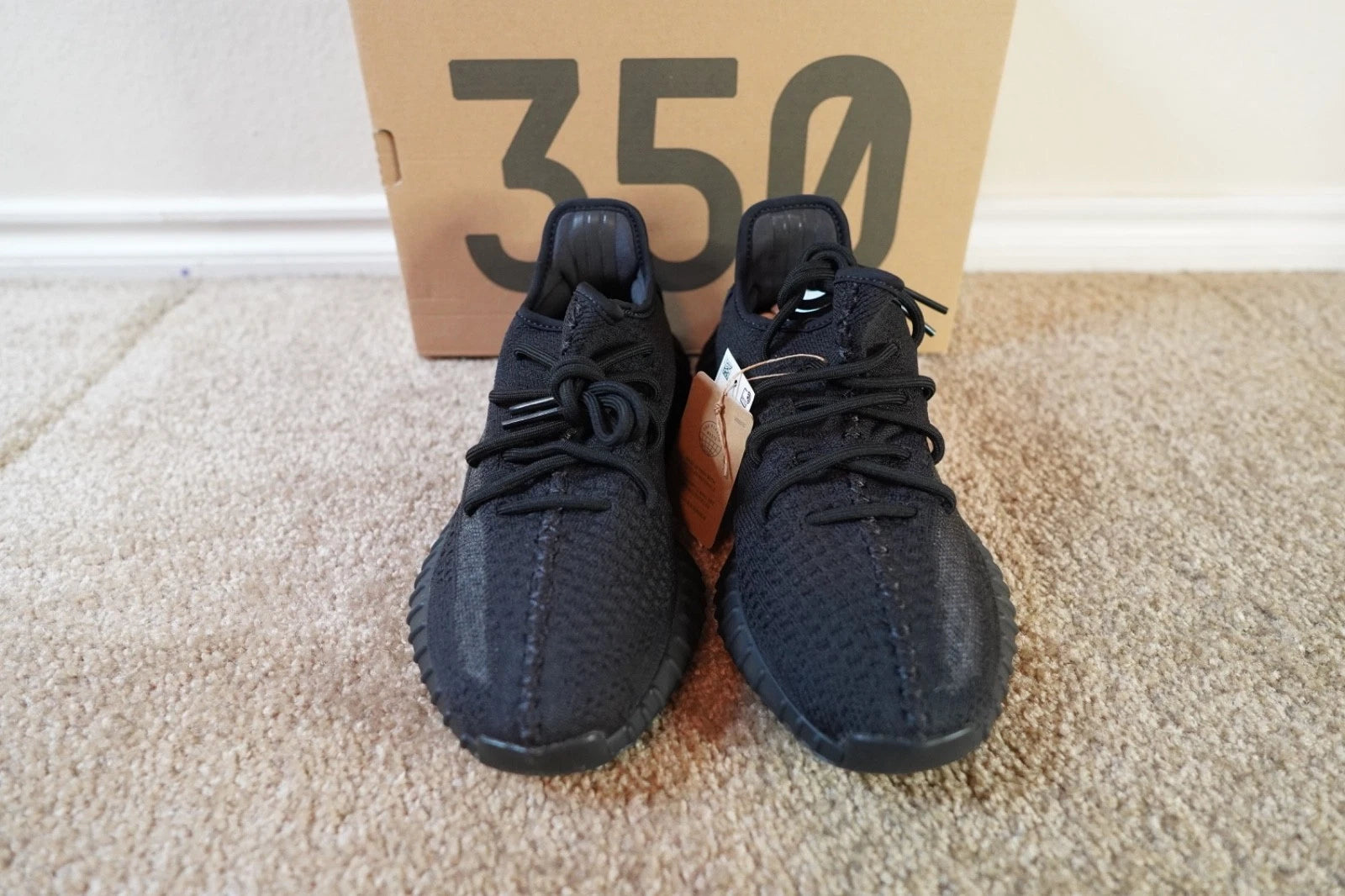 adidas Yeezy Boost 350 V2 Onyx HQ4540 NEW Men's Size 7.5 Authentic