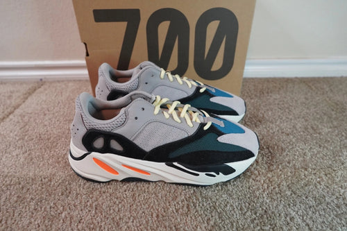 adidas Yeezy Boost 700 Wave Runner B75571 NEW Men's Size 10 Authentic