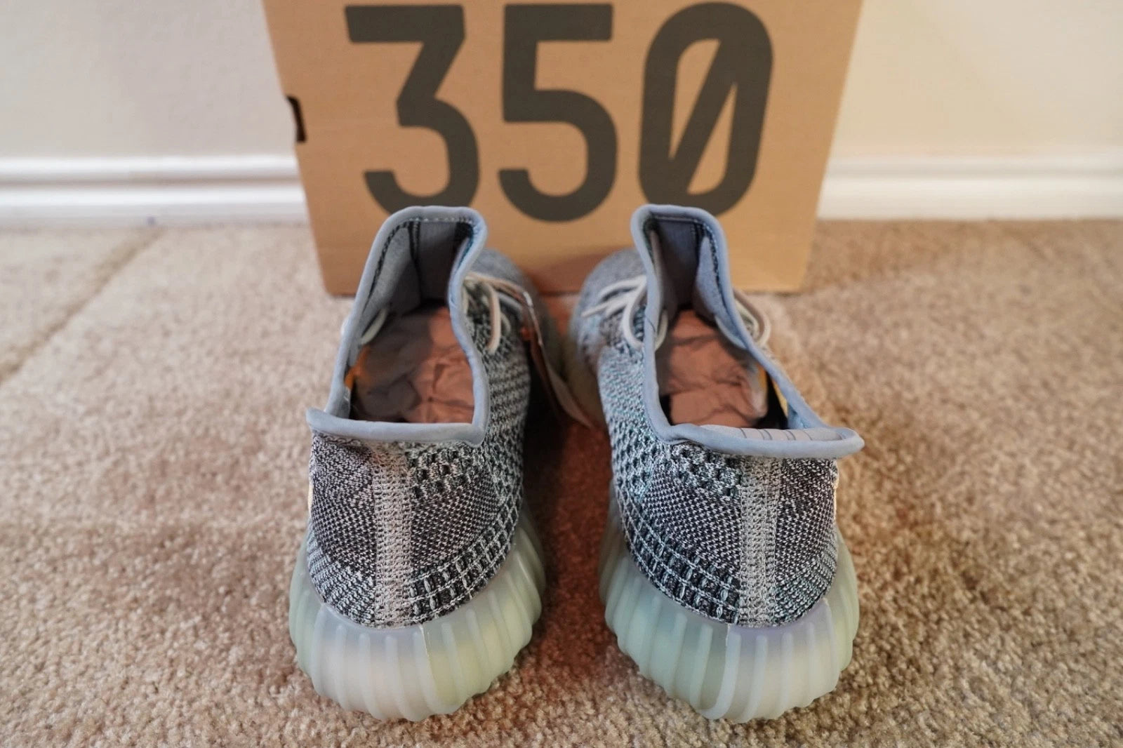 adidas Yeezy Boost 350 V2 Ash Blue GY7657 NEW Men's Size 10.5 Authentic