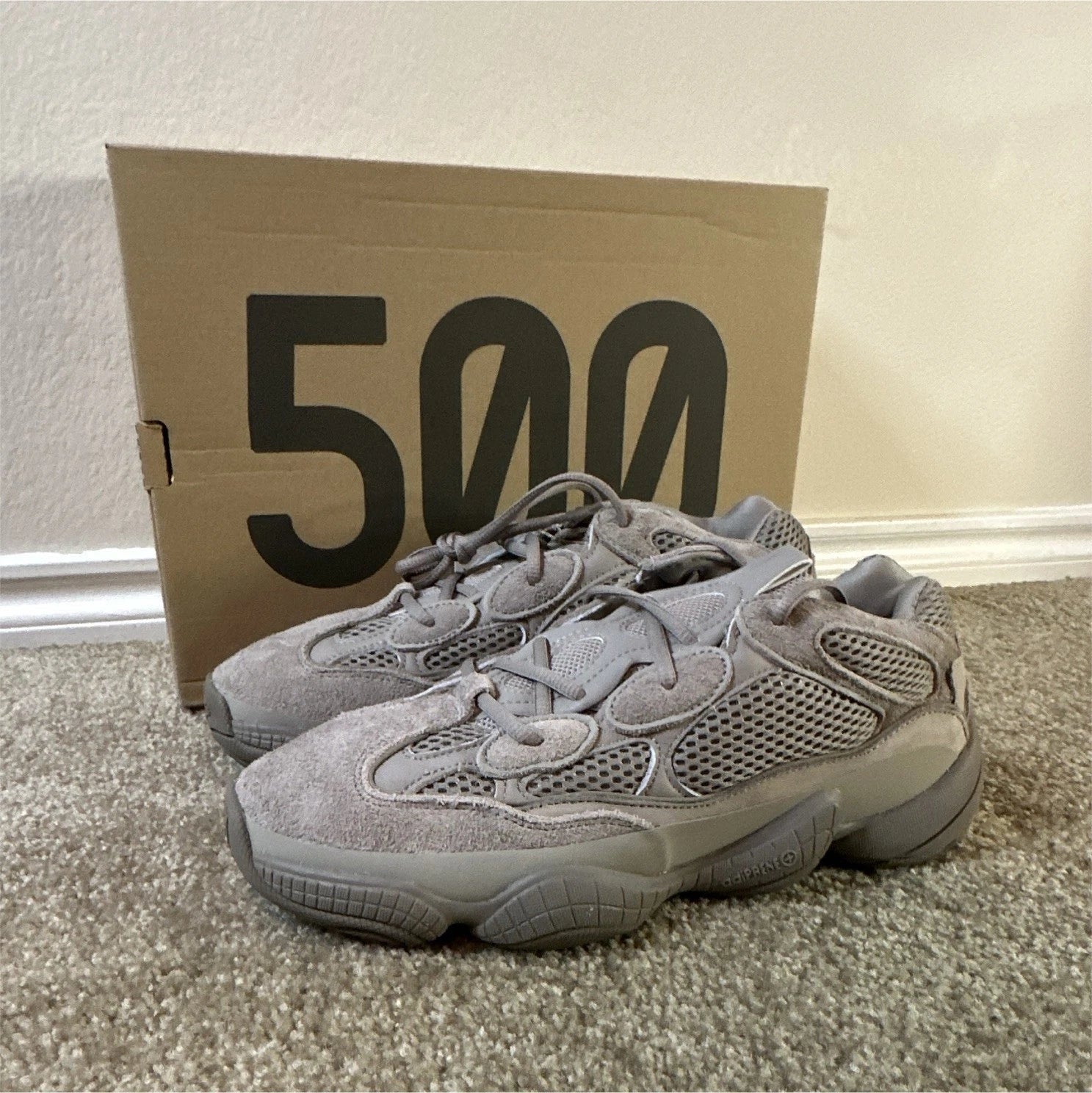 adidas Yeezy 500 Ash Grey GX3607 NEW Men's Size 10 Authentic