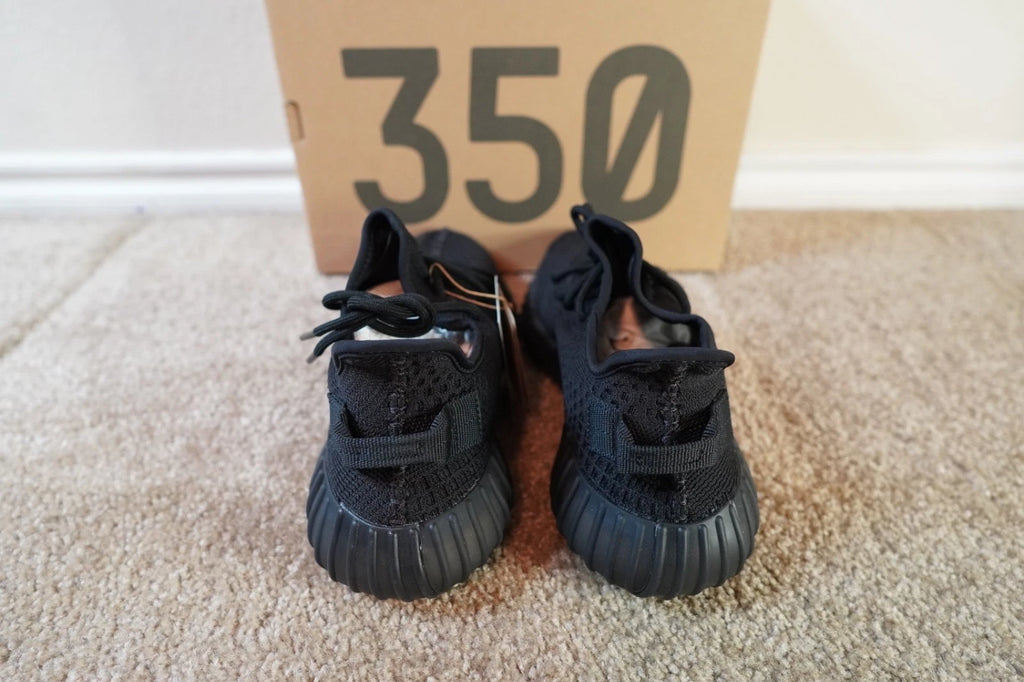 adidas Yeezy Boost 350 V2 Onyx HQ4540 NEW Men's Size 7.5 Authentic